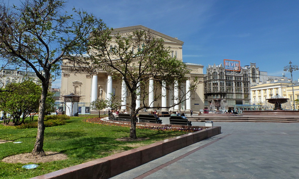 Площадь большого театра